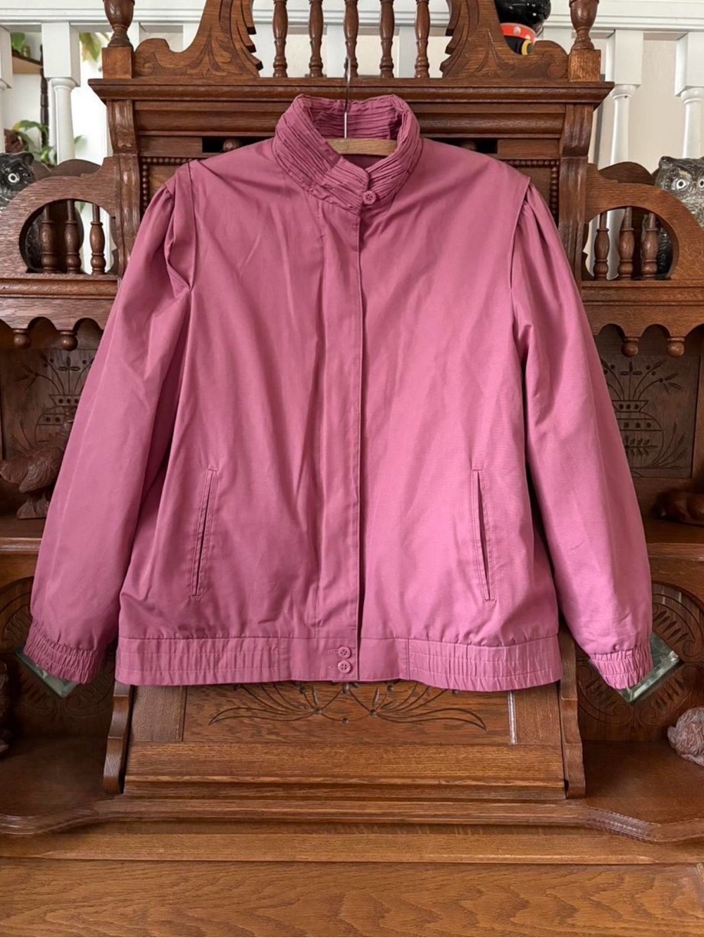 Gorgeous vintage retro 80s pastel pink bomber jacket coat